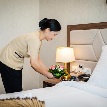 Muong Thanh Grand Ha Long Hotel Exterior foto