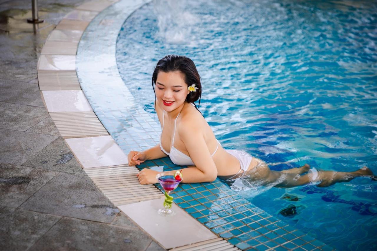 Muong Thanh Grand Ha Long Hotel Exterior foto