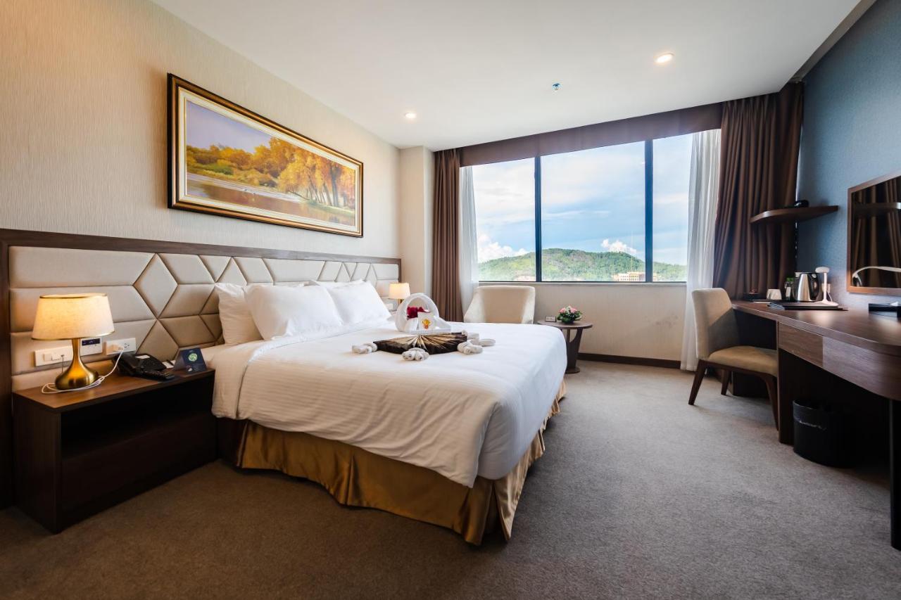 Muong Thanh Grand Ha Long Hotel Exterior foto